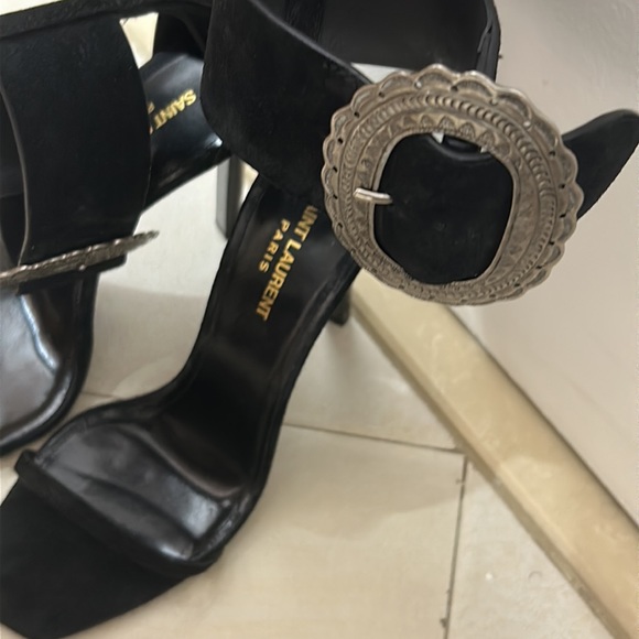 Authentic YSL shoes. Black swayed with a huge silver buckle. - Picture 2 of 4